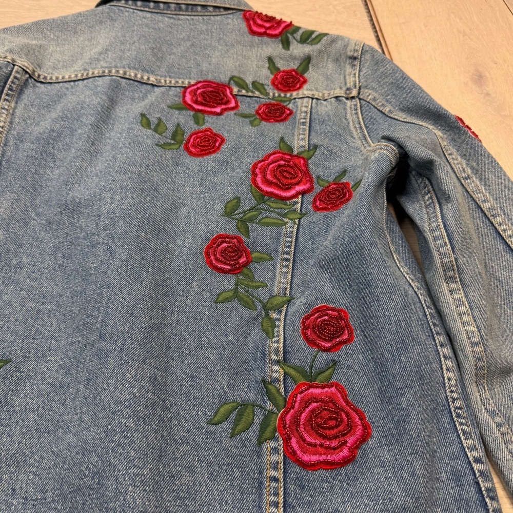 Grlfrnd Daria Oversized Denim Jacket - Picture 3 of 9